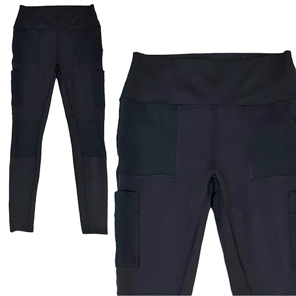 ALO Yoga High-Waist Cargo Leggings - Picture 2 of 9